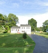 28 Janice Dr in Rochester, NY - Building Photo