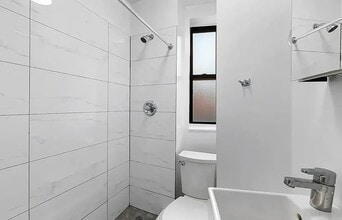 122 Norfolk St in New York, NY - Building Photo - Building Photo