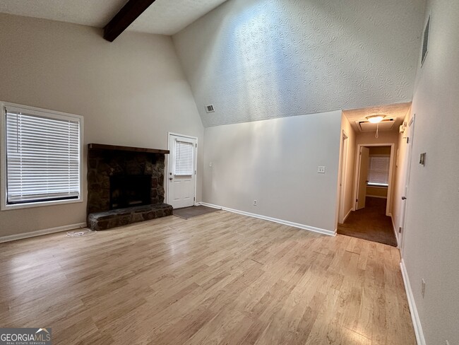 1485 S Diane Ct in Smyrna, GA - Building Photo - Building Photo