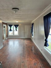 323 8th St in Raymond, WA - Building Photo - Building Photo