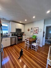 305 Highland Ave in Somerville, MA - Foto de edificio - Building Photo