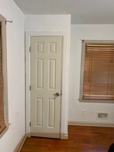 2547 Springdale Rd SW in Atlanta, GA - Building Photo - Building Photo