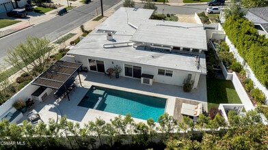 4500 Stark Ave in Los Angeles, CA - Building Photo - Building Photo