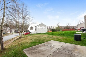 4203 Gifford Park Ct in Charlotte, NC - Building Photo - Building Photo