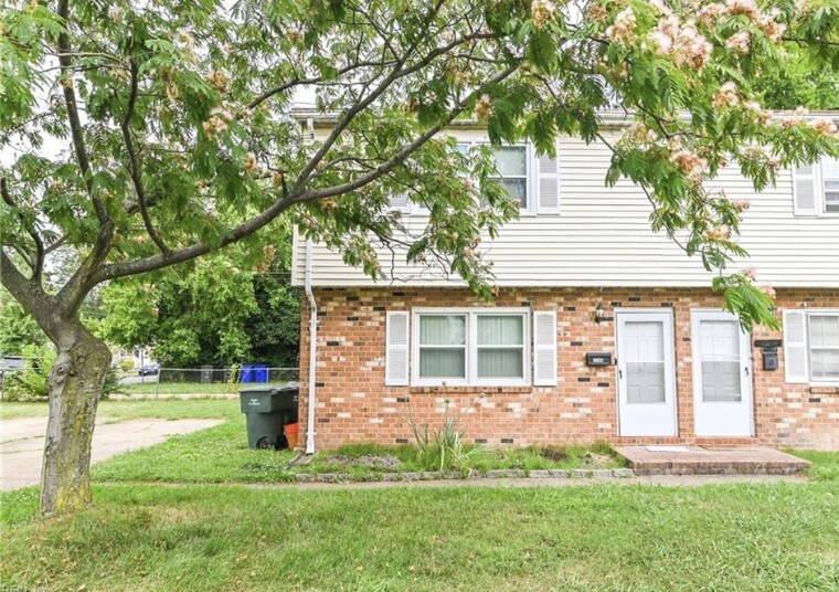 3744 Cape Henry Ave in Norfolk, VA - Foto de edificio
