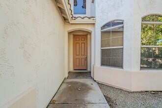 2449 E Glass Ln in Phoenix, AZ - Building Photo - Building Photo