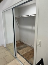 2102 W Huntington Ave in Anaheim, CA - Building Photo - Building Photo