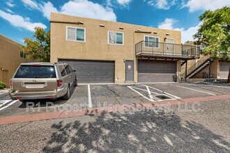 12007 Stilwell Pl NE in Albuquerque, NM - Building Photo - Building Photo