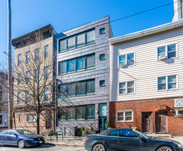 402 Madison St in Hoboken, NJ - Building Photo - Building Photo