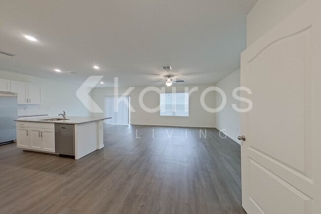 32216 Edson Ave in Leesburg, FL - Building Photo - Building Photo