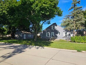 2501 Barrett Ave in Royal Oak, MI - Building Photo - Building Photo