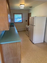 318 14th Ave E, Unit C in Alexandria, MN - Building Photo - Building Photo