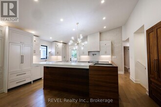 28 Bianca Dr in Niagara-On-The-Lake, ON - Building Photo - Building Photo