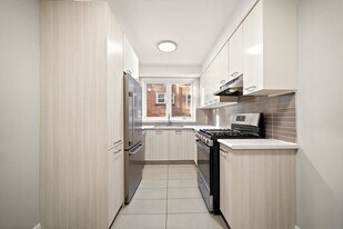 4550 Walkley Av in Montréal, QC - Building Photo