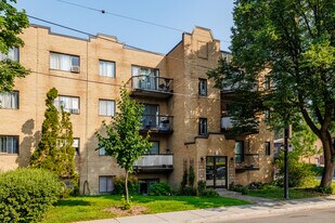 5975 Bocage Rue in Montréal, QC - Building Photo