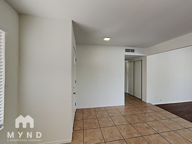 2742 S Las Flores in Mesa, AZ - Building Photo - Building Photo
