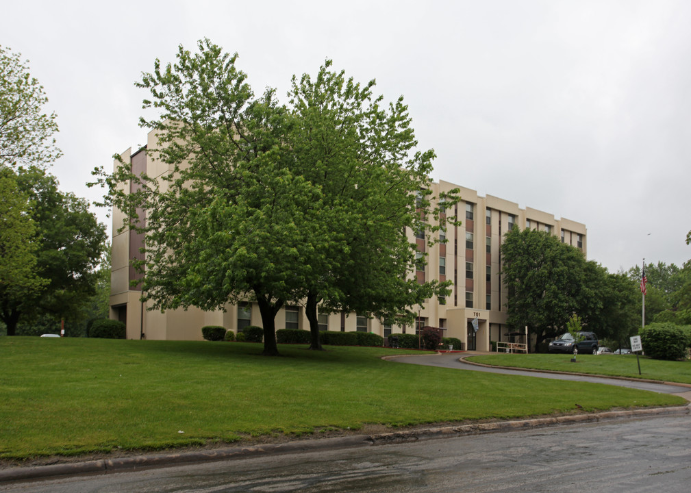 Sunflower Plaza Tower in Ottawa, KS - Building Photo