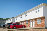 Blue Heron Townhomes in Waynesville, MO - Building Photo - Building Photo