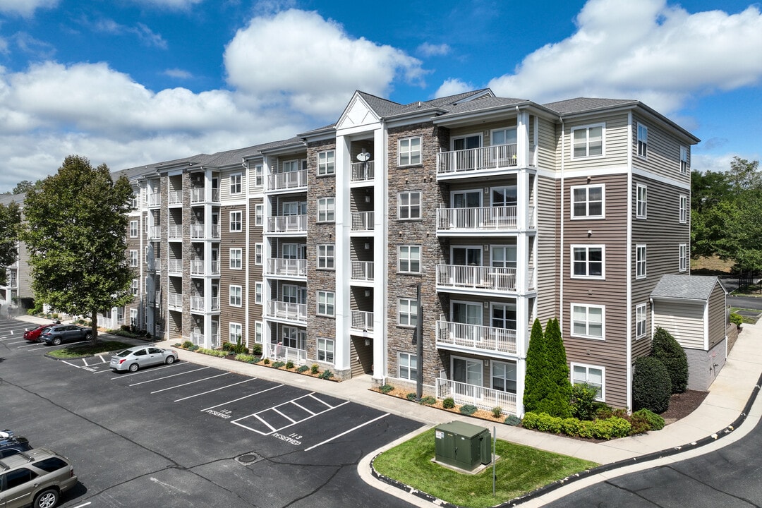 Smiths Landing Apartments in Blacksburg, VA - Foto de edificio