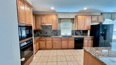 5531 Cranston Ct in Sugar Land, TX - Building Photo - Building Photo