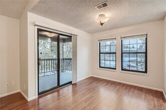 10960 W Florida Ave in Lakewood, CO - Building Photo - Building Photo