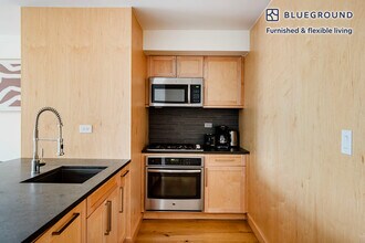 201 East 86th St in New York, NY - Building Photo - Building Photo