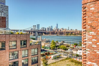 187 Kent Ave in Brooklyn, NY - Building Photo - Building Photo