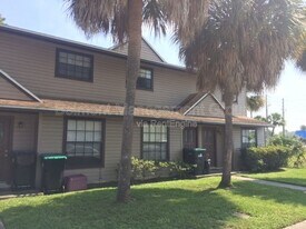 5533 Decatur St in Orlando, FL - Building Photo
