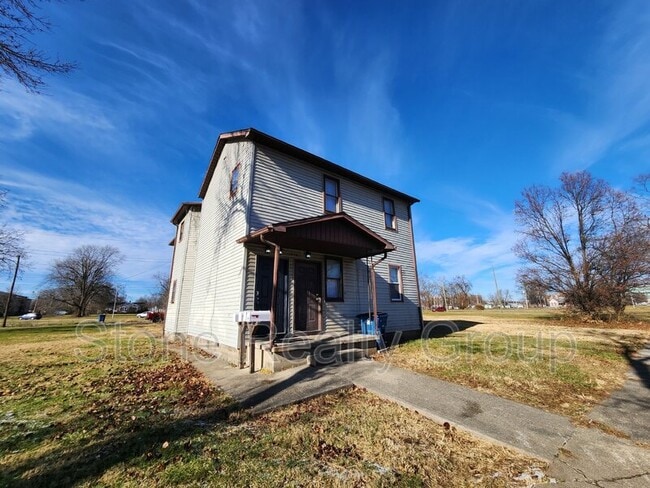 property at 1034 N 7th St