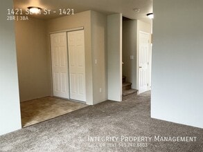 1421 SE M St in Grants Pass, OR - Building Photo - Building Photo