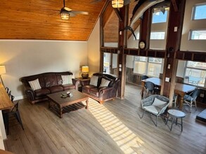 231 Schooner Dr in Freeport, TX - Building Photo - Building Photo