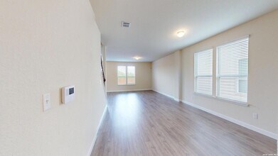 344 Autumn Rouge in Canyon Lake, TX - Foto de edificio - Building Photo