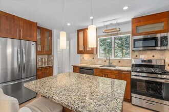 46 Marino Ave in Port Washington, NY - Building Photo - Building Photo
