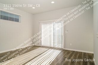 3311 156th St SW in Lynnwood, WA - Foto de edificio - Building Photo