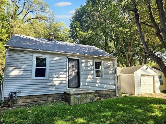 property at 3411 Ryskamp Ct