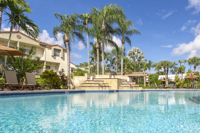 Waterford Point in Miami, FL - Foto de edificio - Building Photo