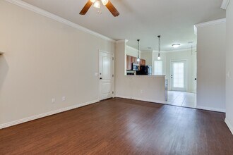 597 E Miracle Dr, Unit 3 in Fayetteville, AR - Building Photo - Building Photo