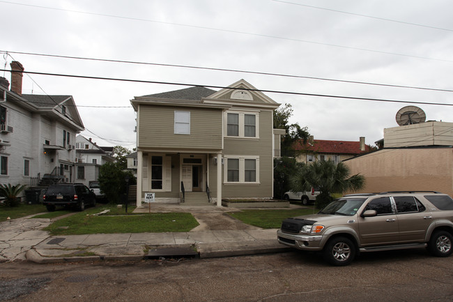 621 Broadway St in New Orleans, LA - Foto de edificio - Building Photo