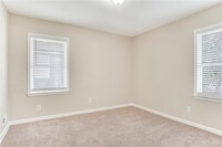 2077 Rosewood Rd photo'