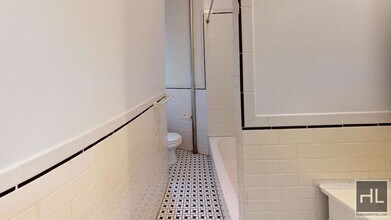 EAST 38 STREET, Unit 1A in New York, NY - Building Photo - Building Photo