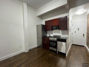 307 Mott St in New York, NY - Building Photo - Building Photo
