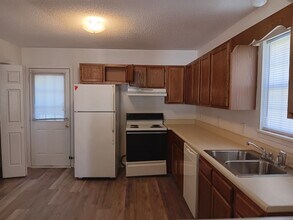 743 Treasure Dr SW in Concord, NC - Building Photo - Building Photo