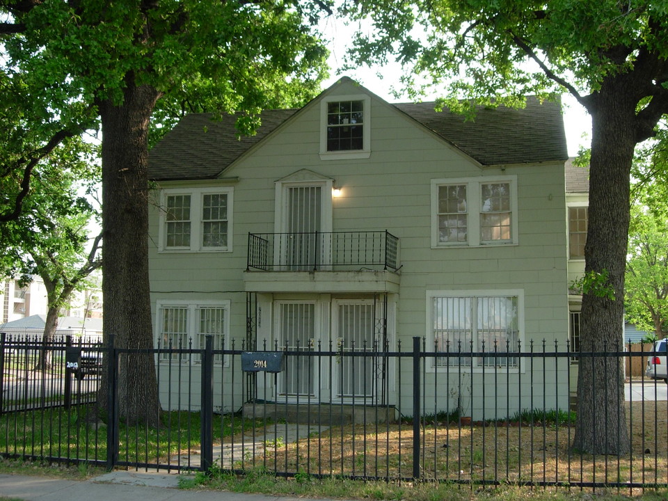 2014 Caddo St in Dallas, TX - Building Photo