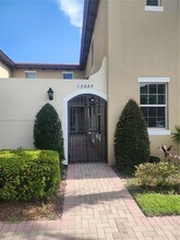 14640 SW 15th St in Pembroke Pines, FL - Building Photo - Building Photo