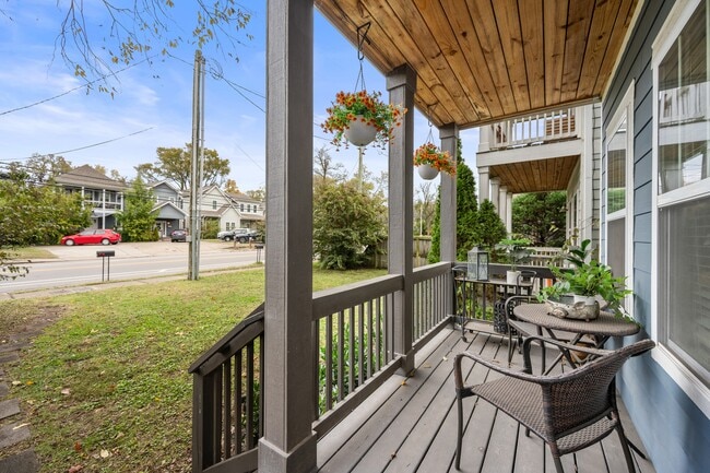 1126A Cahal Ave in Nashville, TN - Building Photo - Building Photo