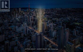 8-908 Wellesley St W in Toronto, ON - Building Photo - Building Photo