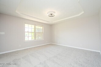 6305 Leisure Ln in Louisville, KY - Building Photo - Building Photo