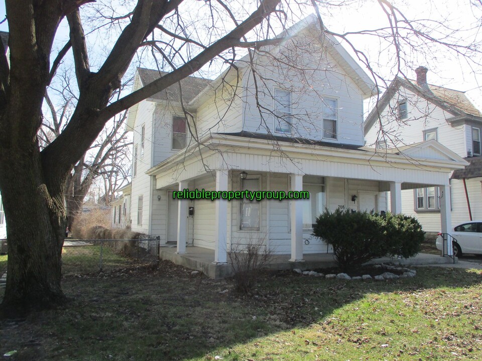 708 Columbia Ave in Fort Wayne, IN - Building Photo