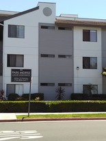 Park Midrise Apartments in Santa Ana, CA - Foto de edificio - Building Photo