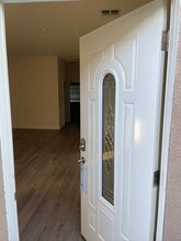 6227 Atoll Ave in Van Nuys, CA - Building Photo - Building Photo